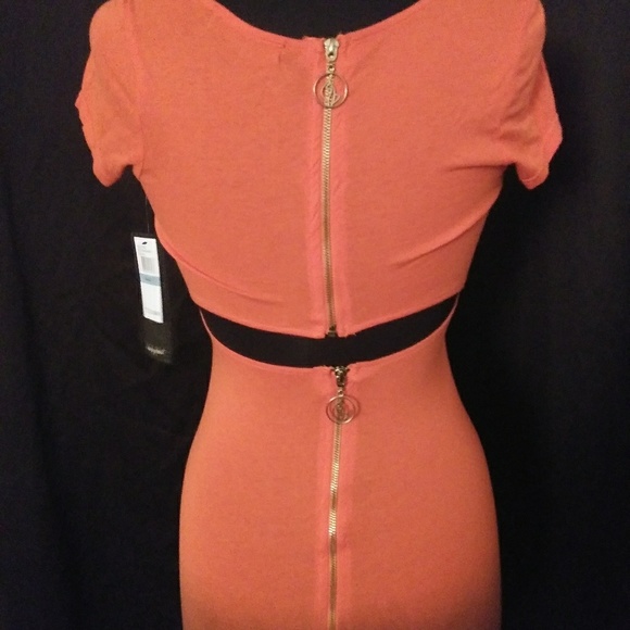 Dress - Picture 2 of 2